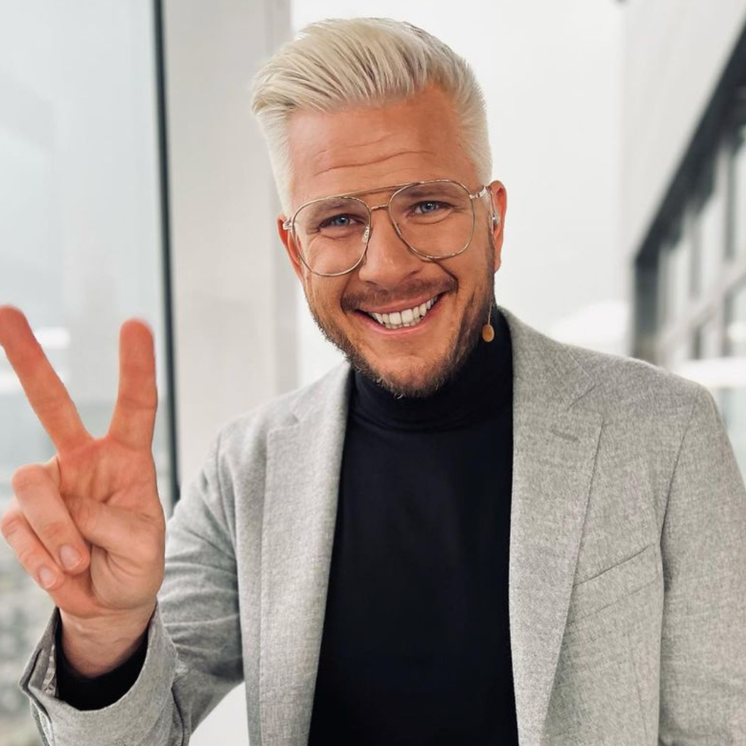 „Rewelacja” – stylizacje Filipa Chajzera i Rafała Maślaka, które warto odtworzyć w sylwestra